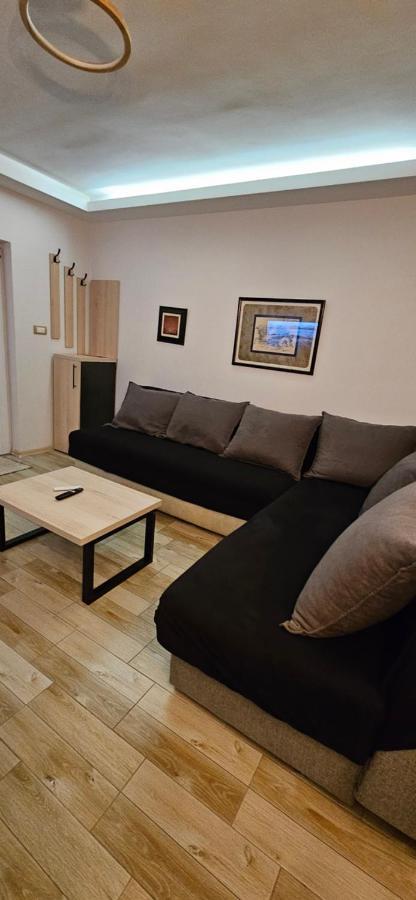 Apartman Sen'S Leskovac  Buitenkant foto